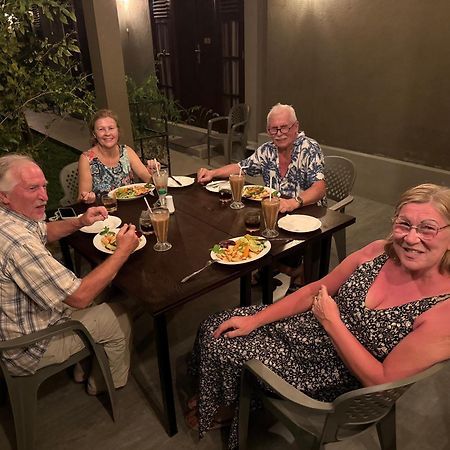Negombo 146 Homestay エクステリア 写真