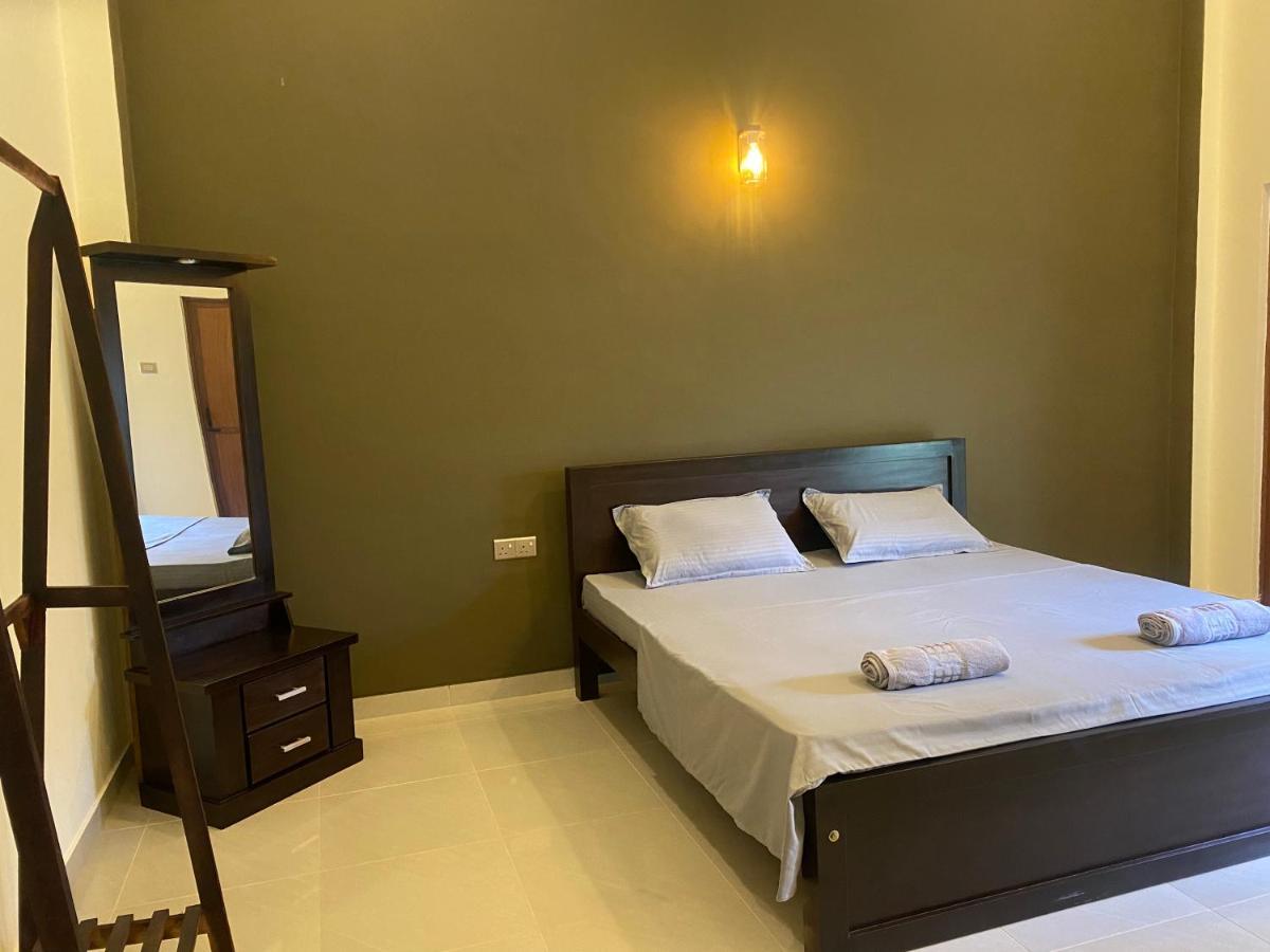 Negombo 146 Homestay エクステリア 写真