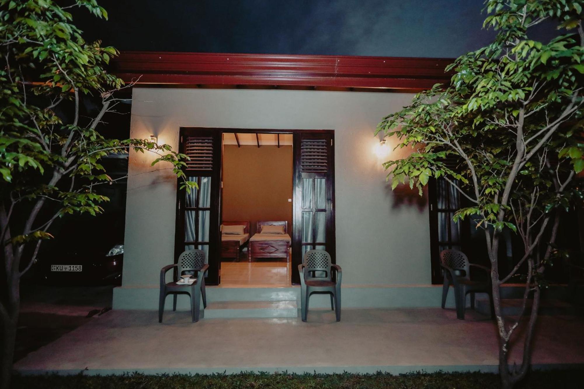 Negombo 146 Homestay エクステリア 写真