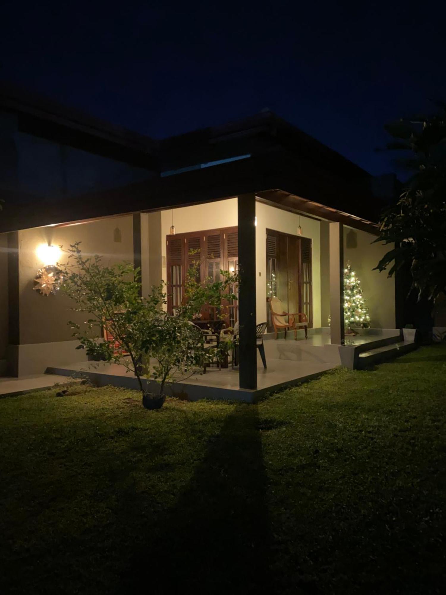 Negombo 146 Homestay エクステリア 写真